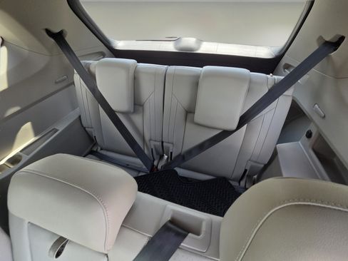 Used 2021 Volkswagen Atlas SEL FWD image 13