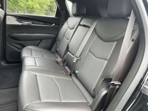 Certified 2023 Cadillac XT5 Premium Luxury w/ Technology Package AWD/4WD image 19