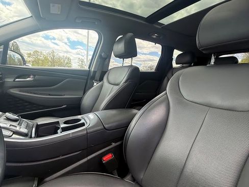Used 2022 Hyundai Santa Fe SEL w/ Convenience + Premium Package AWD/4WD image 7