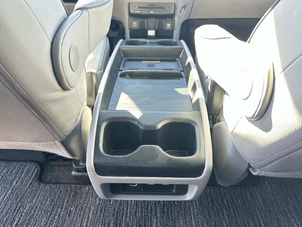 Used 2023 Honda Odyssey Elite image 15
