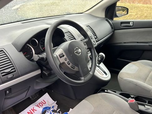 Used 2012 Nissan Sentra 2.0 SR image 10