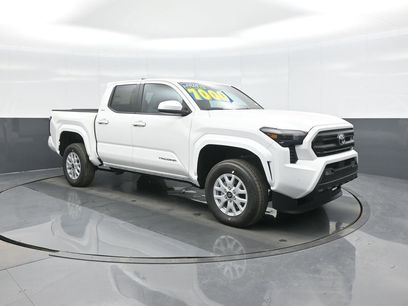 New 2026 Toyota Tacoma SR5