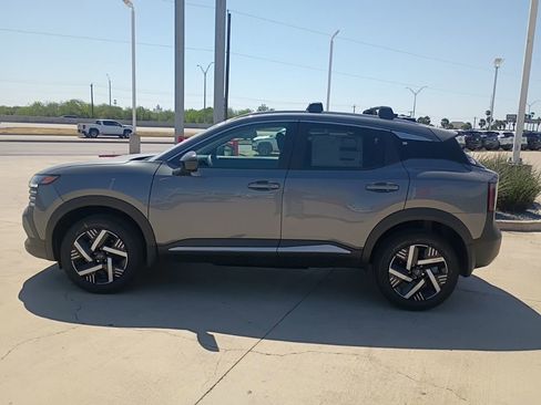 New 2026 Nissan Kicks SV w/ Cold Weather Package image 3