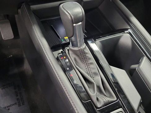 Used 2024 Honda Accord Touring image 31