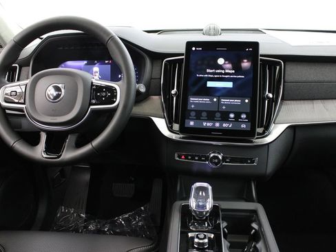 New 2026 Volvo XC90 B6 Ultra w/ Lounge Package AWD/4WD image 9
