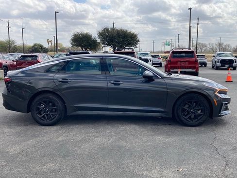 Used 2025 Kia K5 LXS image 3