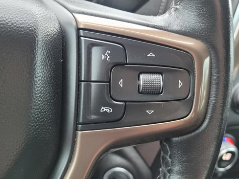 Used 2022 Chevrolet Silverado 3500 High Country w/ Technology Package AWD/4WD image 32