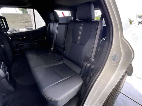 New 2026 Toyota 4Runner Limited AWD/4WD image 10