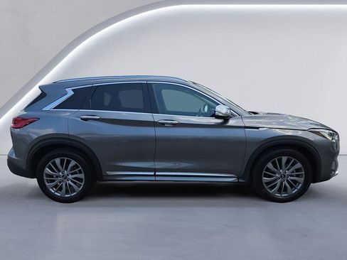Used 2025 INFINITI QX50 Luxe w/ Accent Package AWD/4WD image 2
