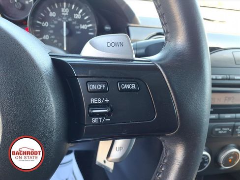 Used 2013 MAZDA MX-5 Miata Club RWD image 22