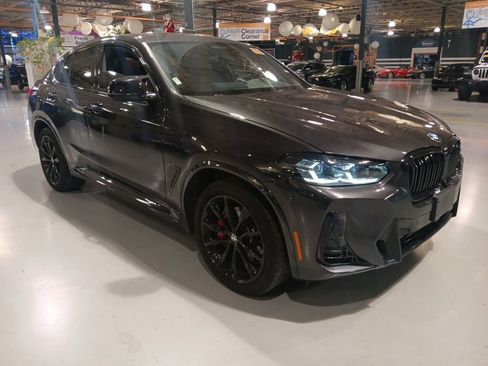 Used 2025 BMW X4 M40i AWD/4WD image 1