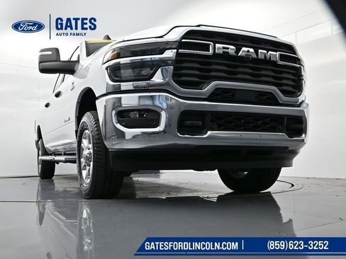 Used 2025 RAM 2500 Big Horn image 43