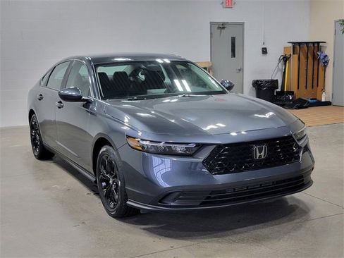 Certified 2025 Honda Accord LX image 4