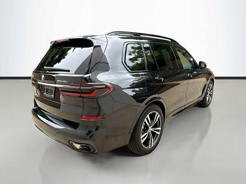 Certified 2026 BMW X7 xDrive40i w/ M Sport Package AWD/4WD image 3