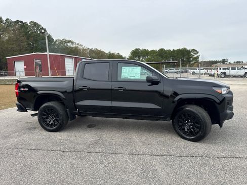 New 2026 Chevrolet Colorado W/T w/ WT Custom Package image 9