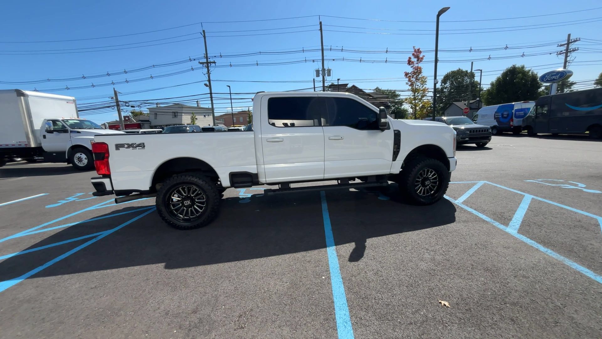 Used 2023 Ford F250 XLT w/ Black Appearance Package AWD/4WD image 8