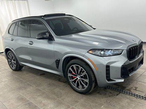 Used 2025 BMW X5 M60i image 6