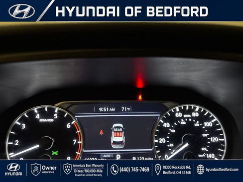 Used 2024 Nissan Rogue SV AWD/4WD image 18