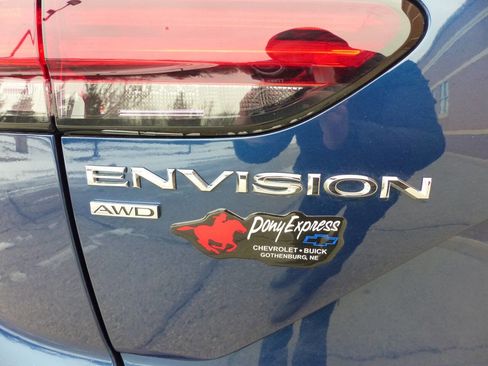 Used 2022 Buick Envision Essence w/ Technology Package I image 8