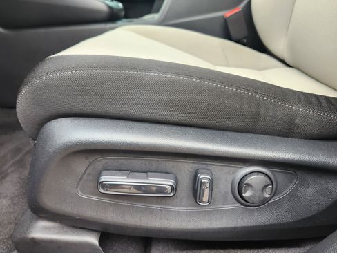 Certified 2024 Honda CR-V EX image 24