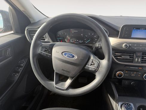 Used 2021 Ford Escape S image 12