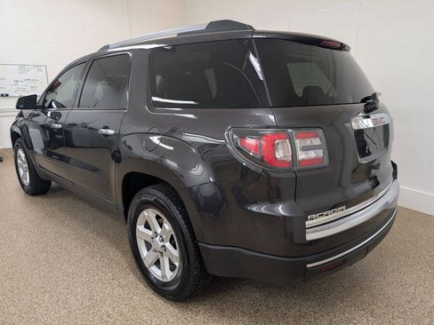Used 2015 GMC Acadia SLE FWD image 3