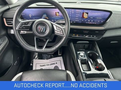 Certified 2024 Buick Envision Sport Touring image 2