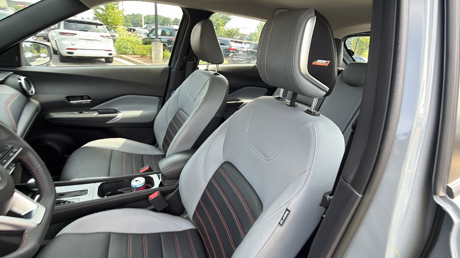 Used 2024 Nissan Kicks SR w/ SR Premium Package FWD image 17