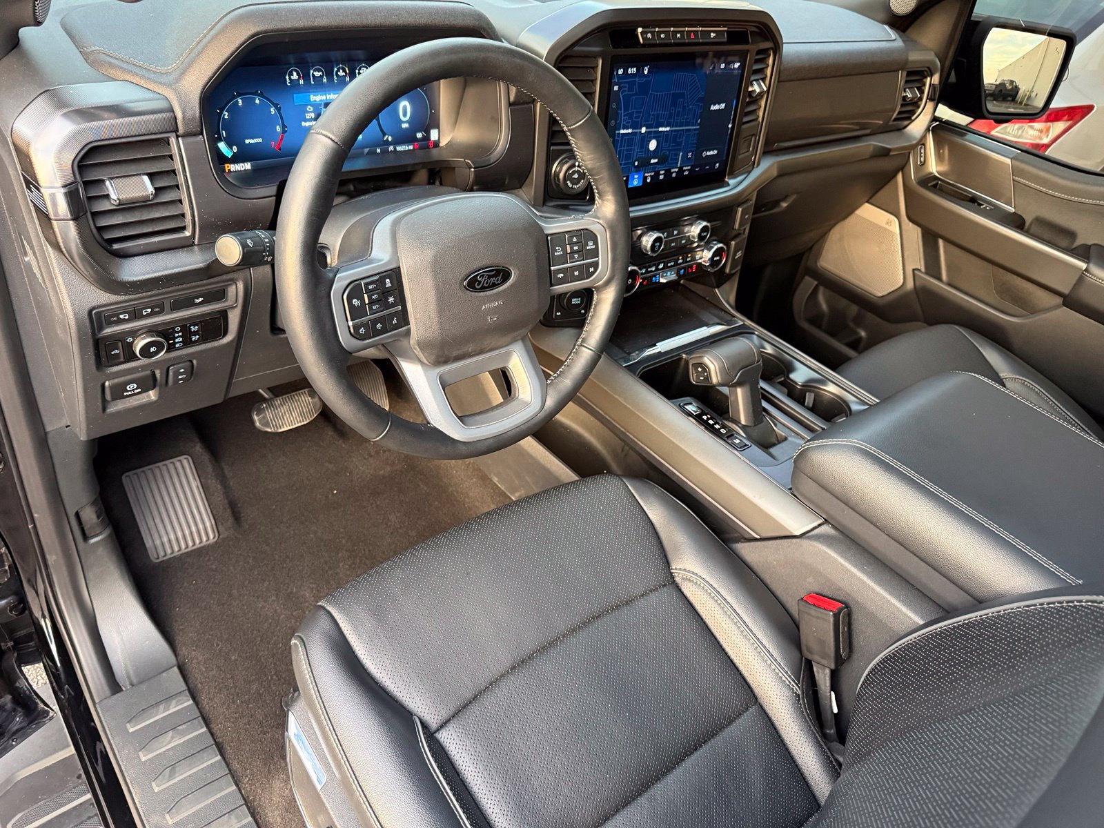 Used 2024 Ford F150 Lariat AWD/4WD image 12