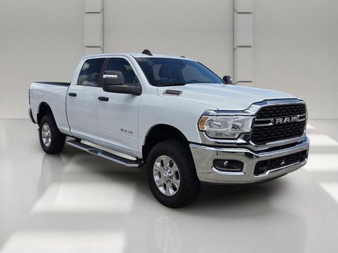 Certified 2024 RAM 2500 Big Horn AWD/4WD image 7