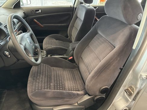 Used 2003 Volkswagen Passat GLS image 13