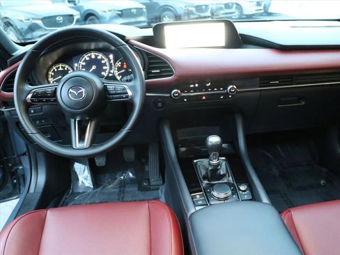 Certified 2025 MAZDA MAZDA3 2.5 S Hatchback w/ Premium Pkg image 12