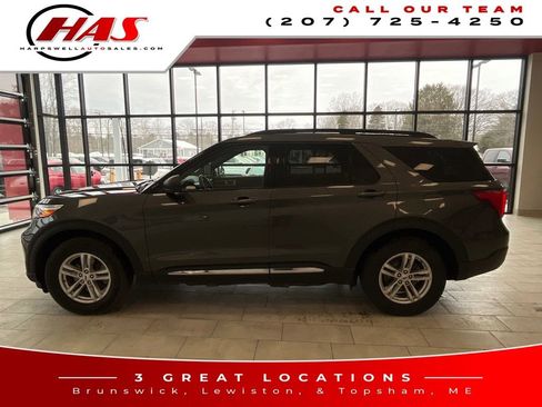 Used 2020 Ford Explorer XLT w/ Equipment Group 202A image 2