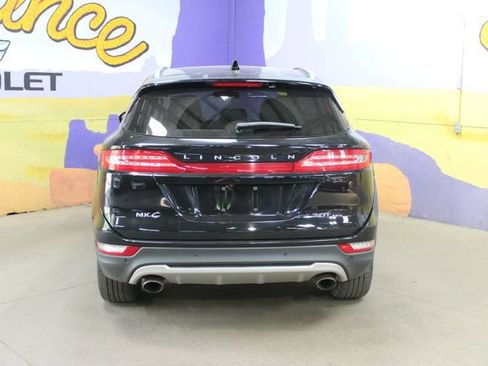 Used 2017 Lincoln MKC Select AWD/4WD image 3