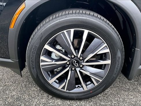 New 2026 INFINITI QX60 Luxe w/ Cargo Package image 16