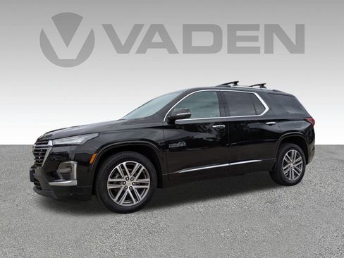 Used 2023 Chevrolet Traverse High Country w/ LPO, Floor Liner Package image 2