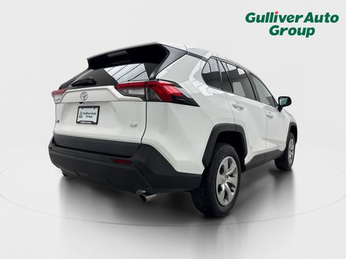 Used 2023 Toyota RAV4 LE FWD image 8