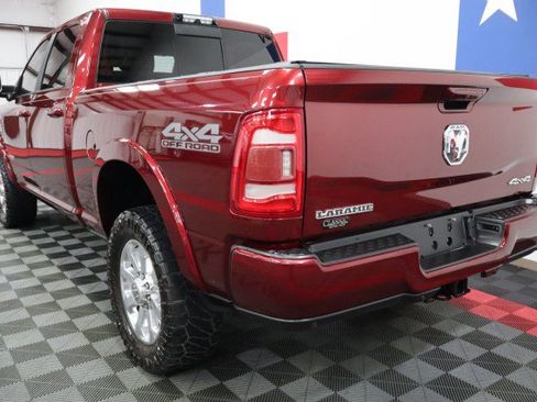 Used 2019 RAM 2500 Laramie AWD/4WD image 11