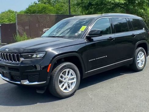 Certified 2023 Jeep Grand Cherokee L Laredo AWD/4WD image 5