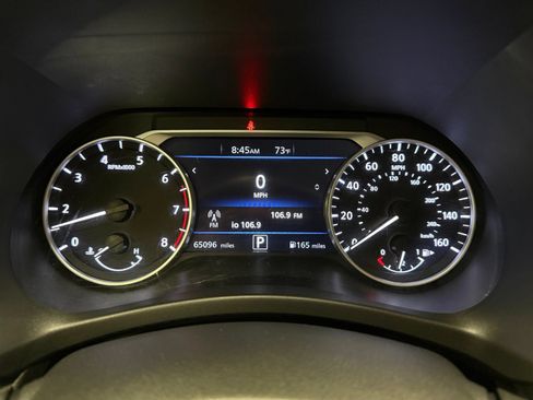 Used 2024 Nissan Sentra SV FWD image 13