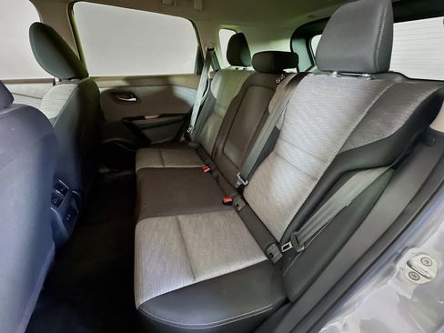 Used 2023 Nissan Rogue SV FWD image 26