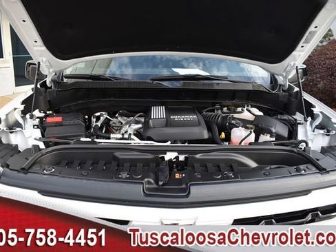 Used 2025 Chevrolet Silverado 1500 RST AWD/4WD image 40