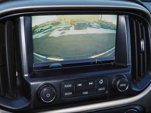 Used 2018 GMC Canyon Denali image 14