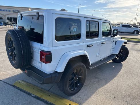 Used 2021 Jeep Wrangler Unlimited Sahara 4xe w/ Cold Weather Group image 11
