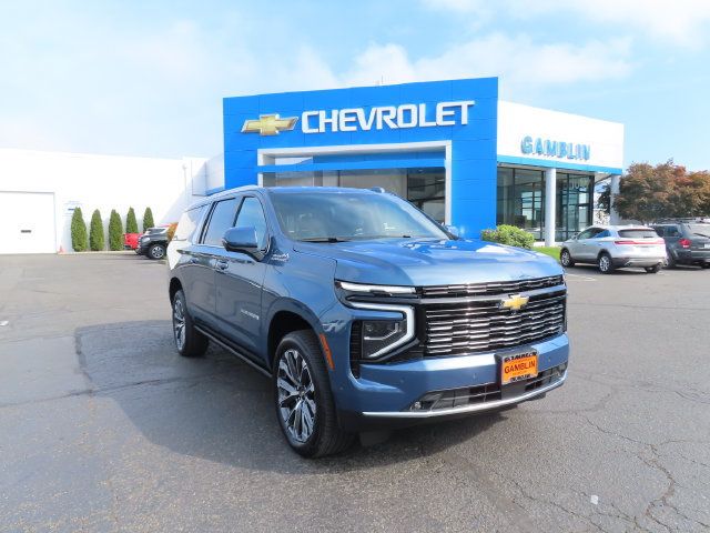 Used 2026 Chevrolet Suburban High Country AWD/4WD image 55