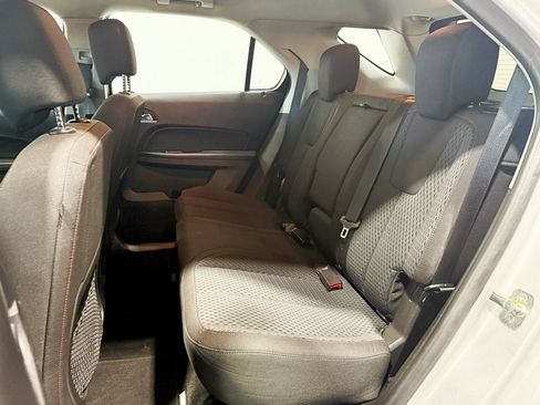 Used 2013 Chevrolet Equinox LS image 24