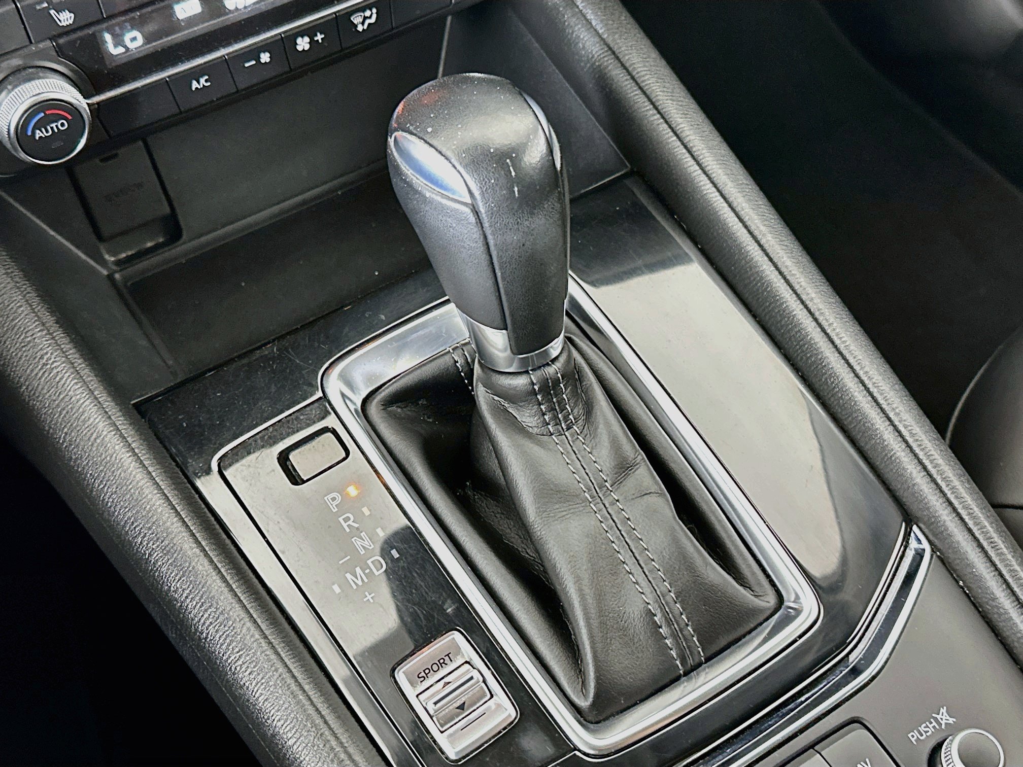 Used 2019 MAZDA CX-5 Touring FWD image 23