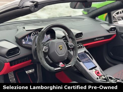 Used 2023 Lamborghini Huracan EVO image 10