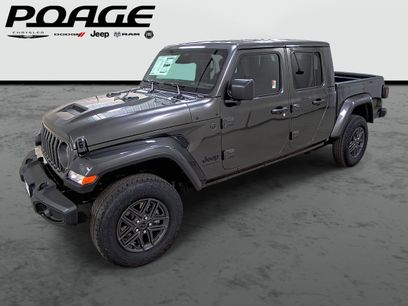 New 2026 Jeep Gladiator Sport