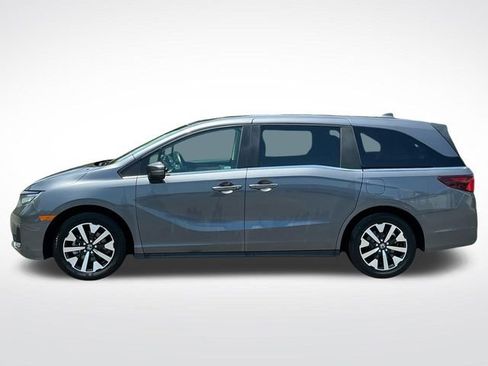 Used 2025 Honda Odyssey EX-L image 3
